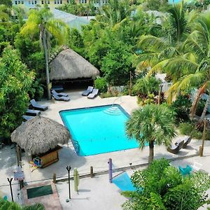 Siesta Key Palms Resort